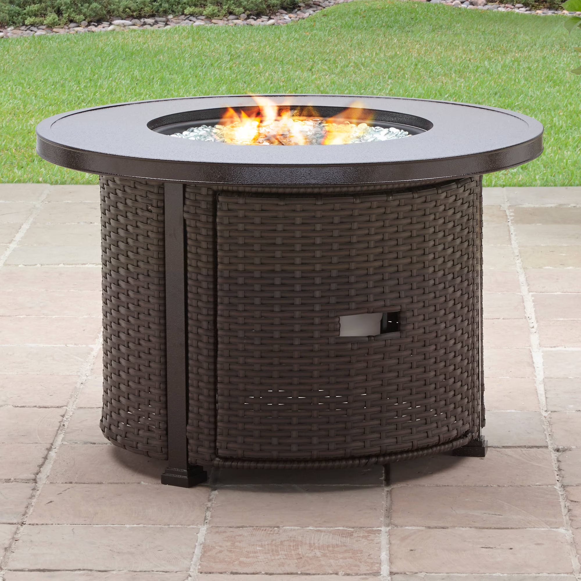 Colebrooke 37" round 50,000 BTU Propane Gas Fire Pit Table with Glass Beads, Metal Lid and Protective Cover